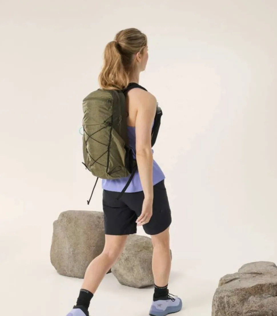 Arc'teryx Women's Gamma Short 9"
