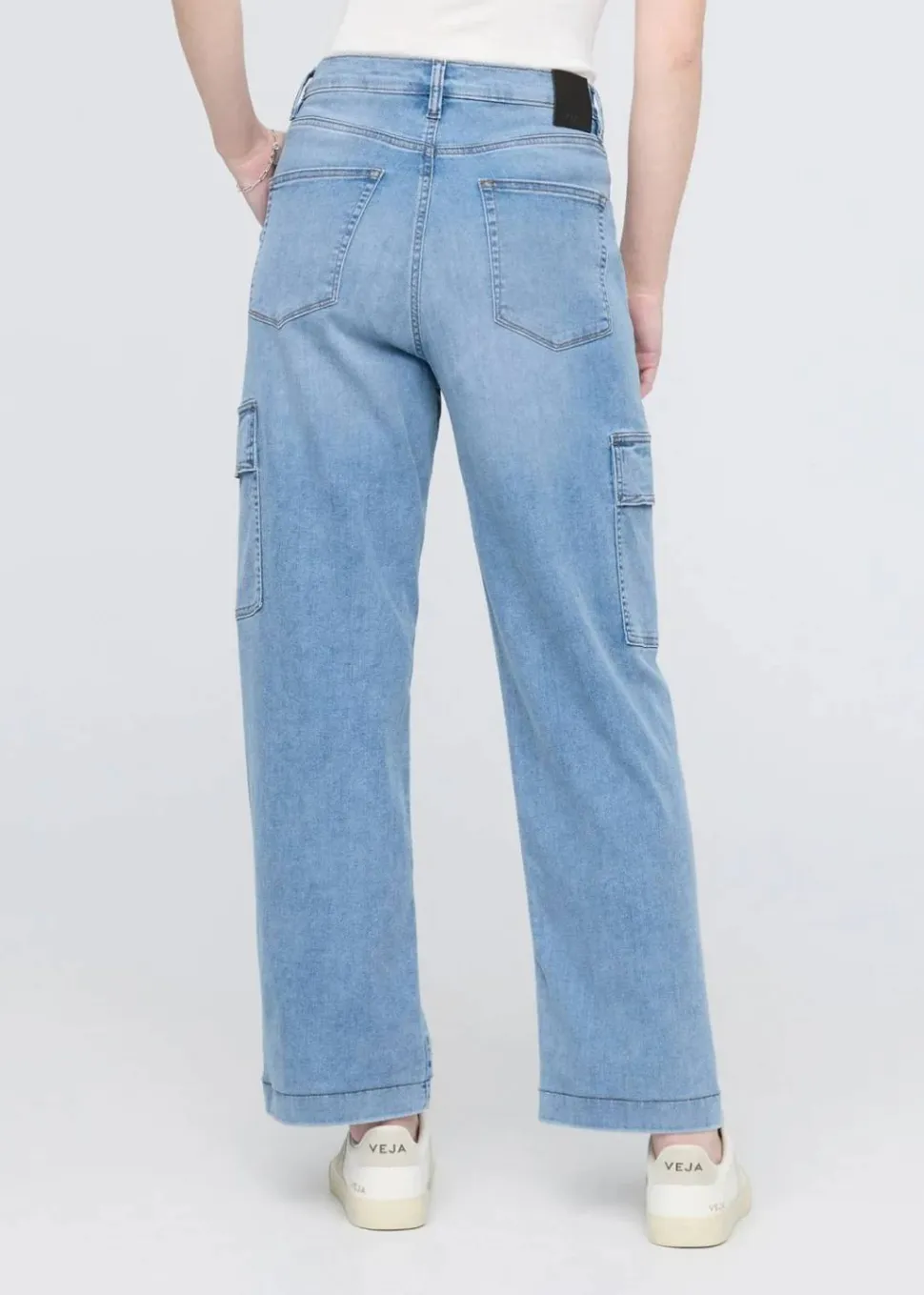 Duer Women's Performance Denim Lite Hi-rise Cargo