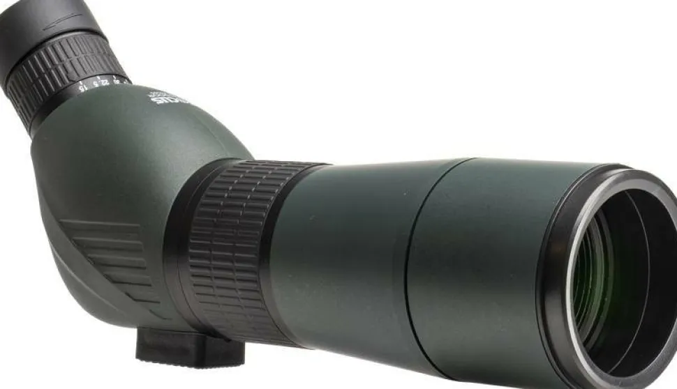 Focus Outdoor 15 - 45 x 60 + Tripod
