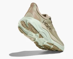 Hoka Women's Arahi 8