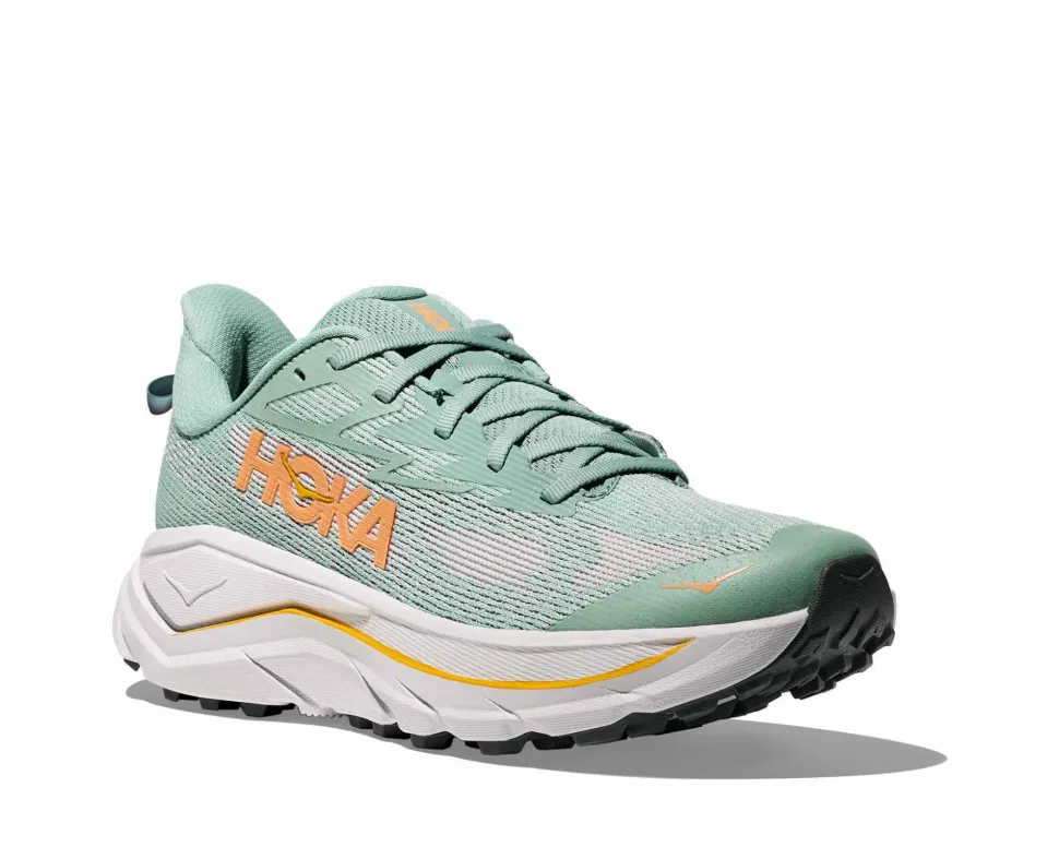 Hoka Women's Challenger 8