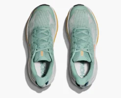 Hoka Women's Challenger 8
