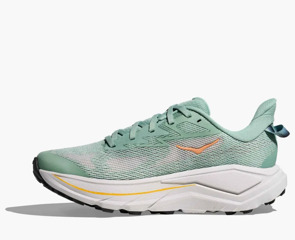 Hoka Women's Challenger 8