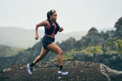 Hoka Women's Speedgoat 7