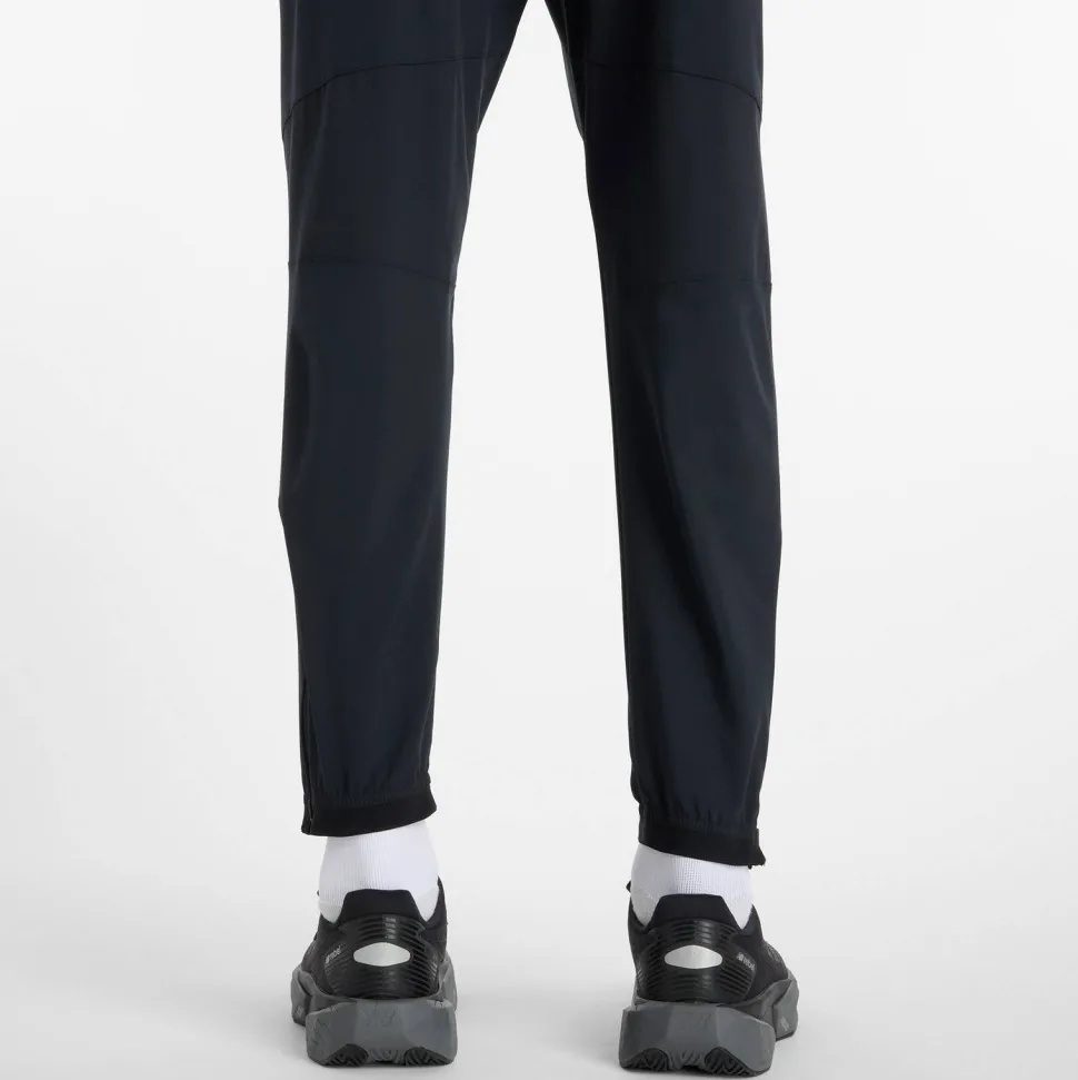 New Balance Men's Run Essential Jogger