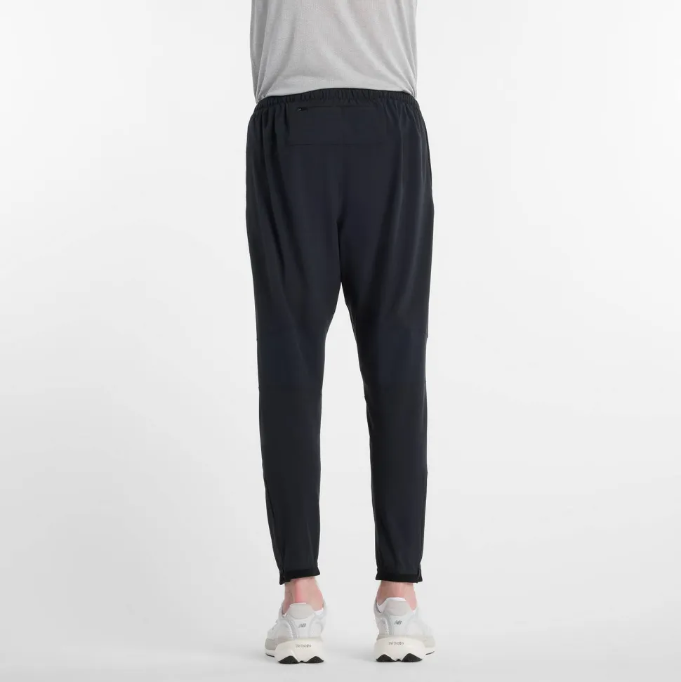 New Balance Men's Run Essential Jogger