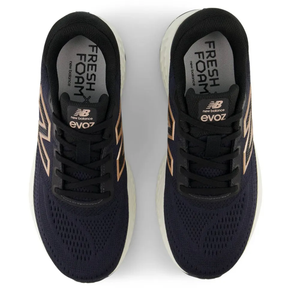 New Balance Women's Fresh Foam Evoz V4