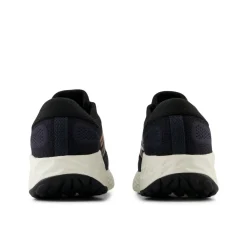 New Balance Women's Fresh Foam Evoz V4