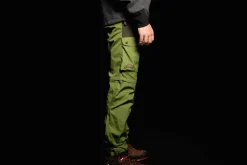 Sasta Vaski Zip Pants