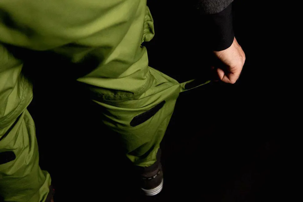 Sasta Vaski Zip Pants