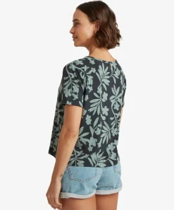Sherpa Women's Neha Relax Tee