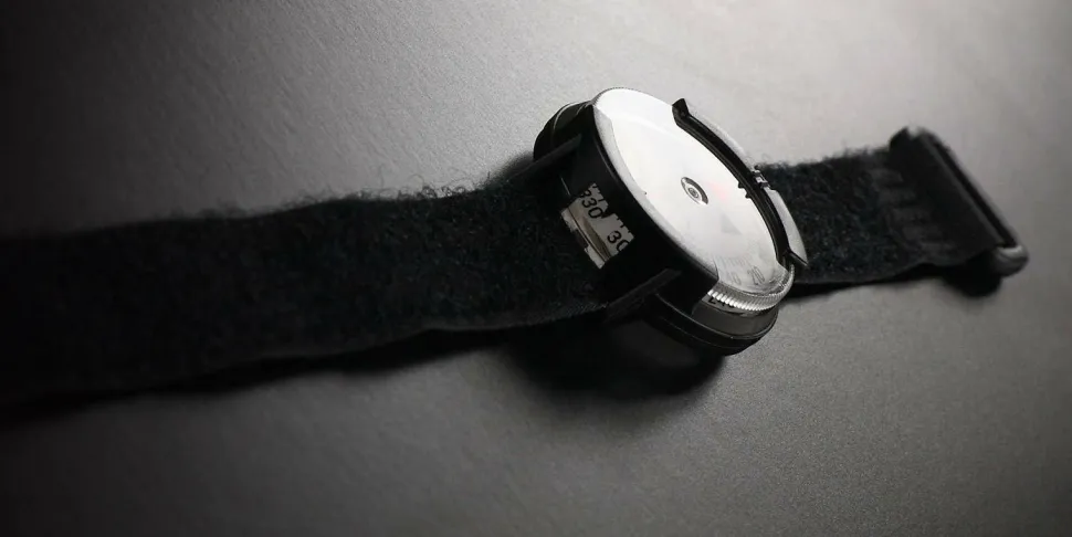 Suunto M-9